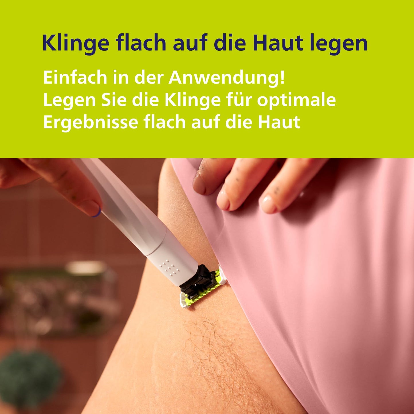 Philips OneBlade Intimate - Elektrischer Intimrasierer und Intimtrimmer für Männer und Frauen, mit extra Hautschutz, 2x SkinProtect Klingen, 1x 3-mm-Trimmaufsatz, QP1924/30, Weiß